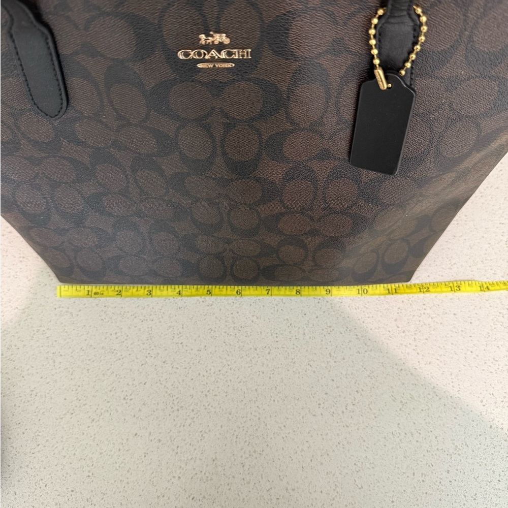 COACH Brown Tote and Wristlet Set - Picture 6 of 14